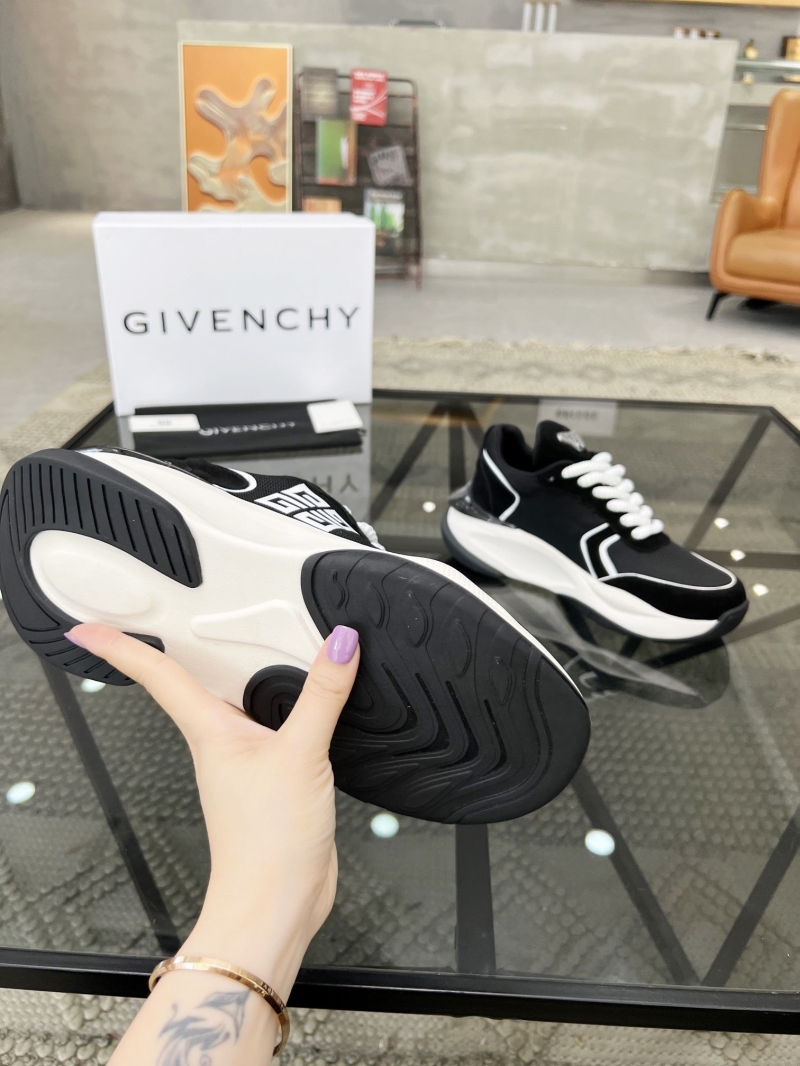 Givenchy Sneakers